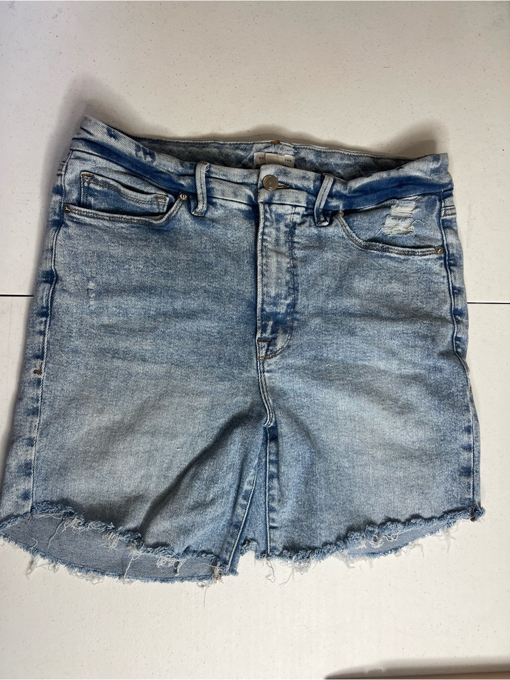 Good American Distressed High Rise Denim Jean Shorts Cutoffs Frayed Hem Size 15